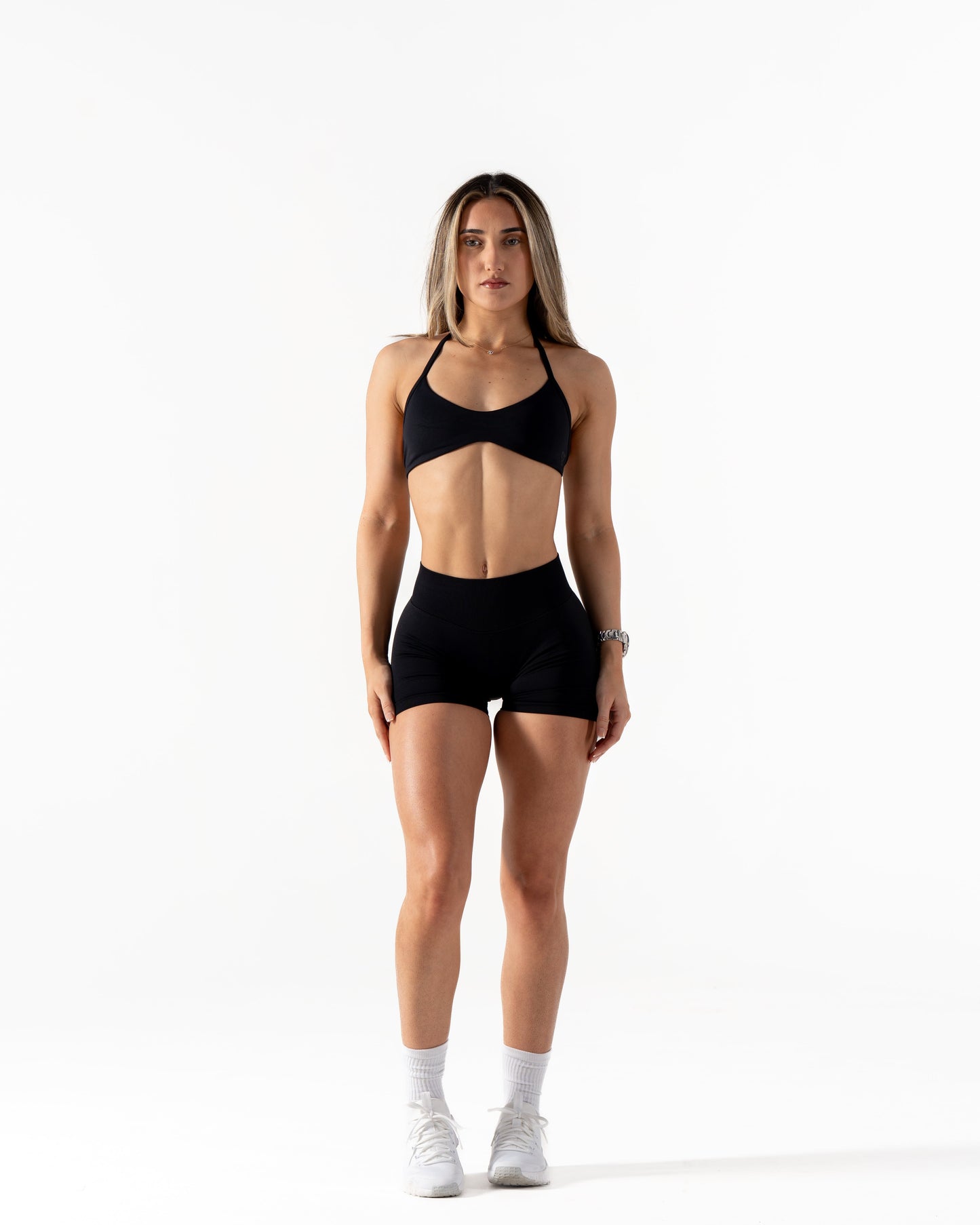 RECOIL SCRUNCH SHORTS - BLACK